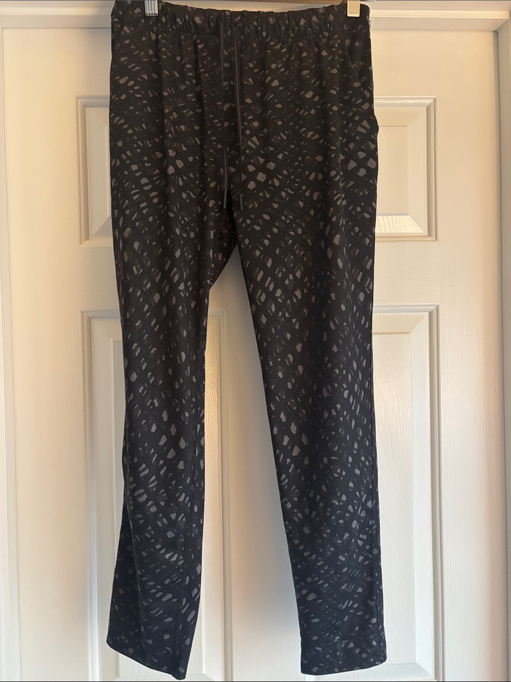 Lululemon Ready to Rulu Joggers size 4